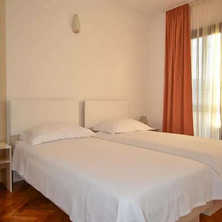 Krsevan 3*
