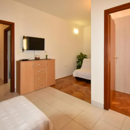 Krsevan Vendégház Zára