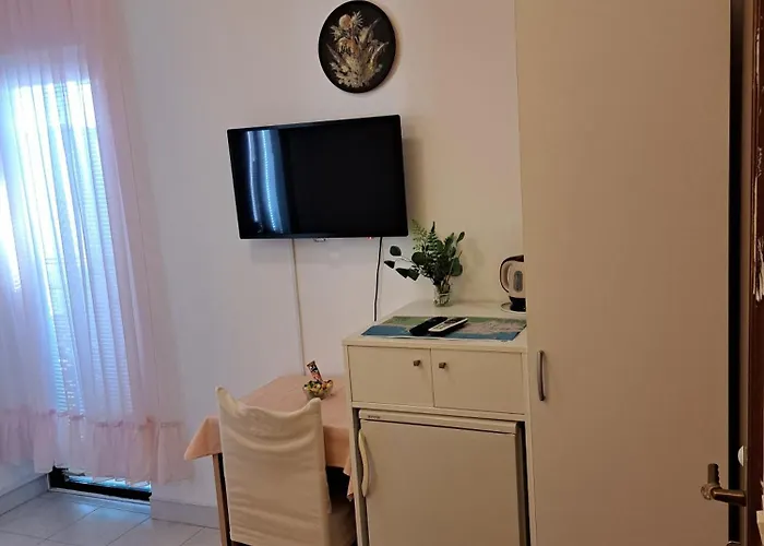 Krsevan Pensjonat Zadar